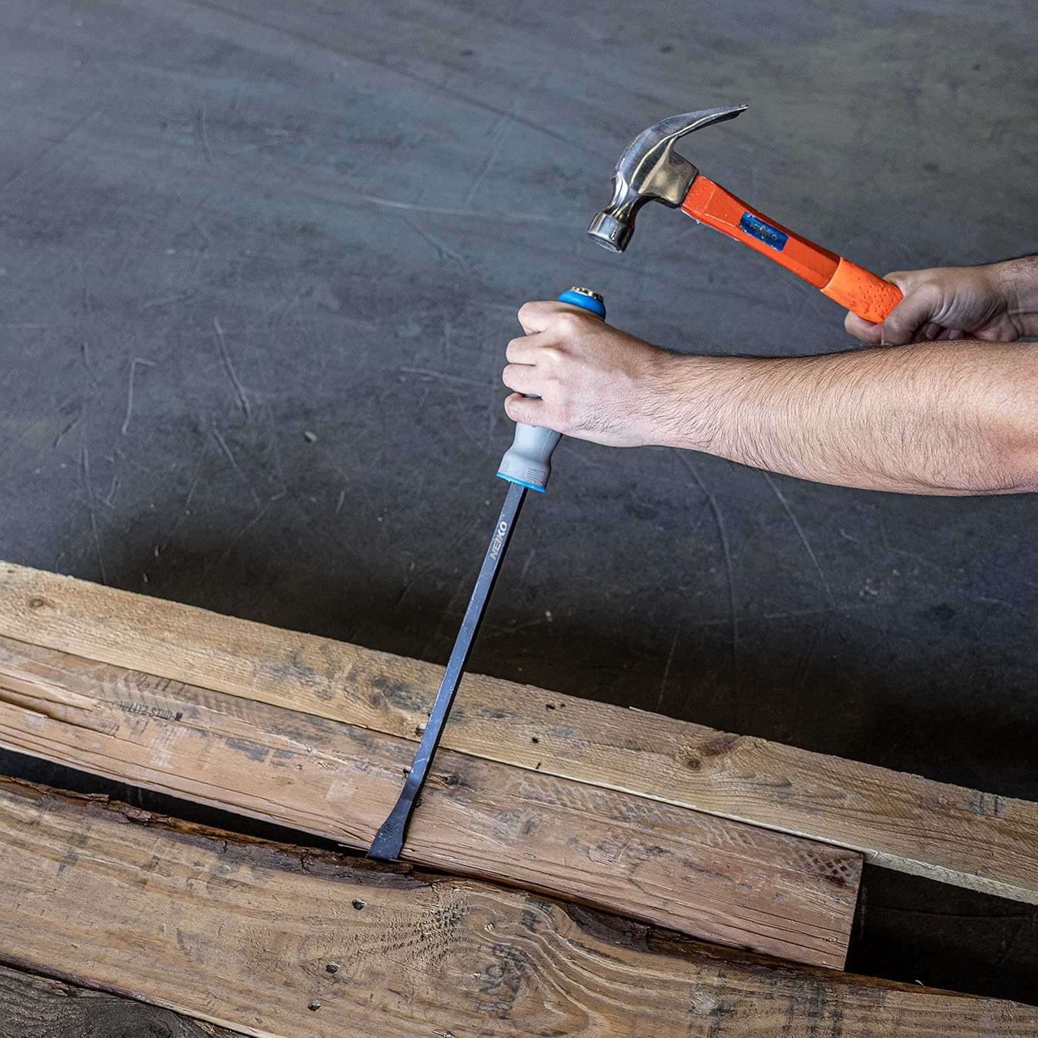 Heavy-Duty Angled Tip Pry Bar Set – 8”, 12” & 17.5”, Go-Through Striking Cap (3-Piece)