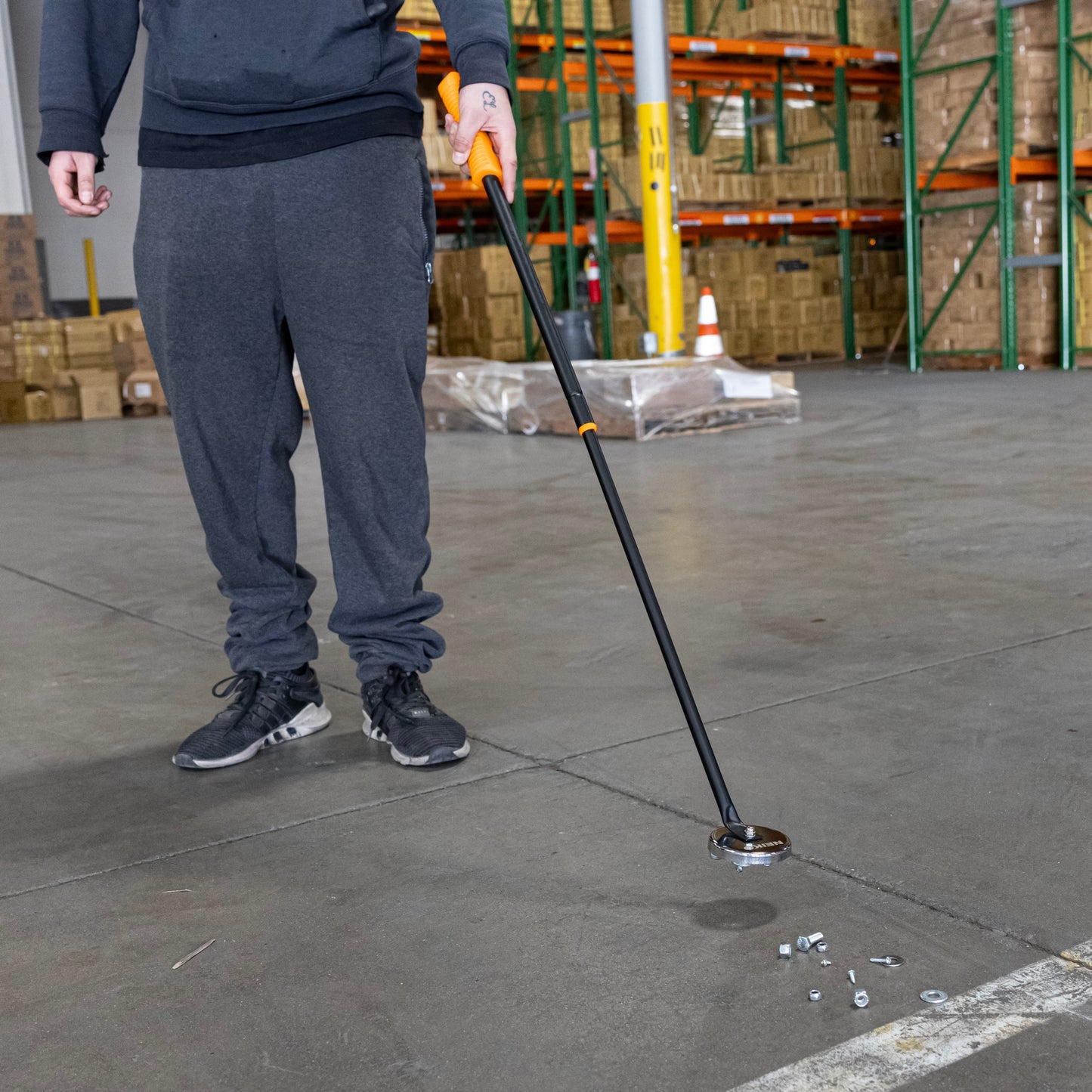 Telescoping Magnetic Pickup Tool – 50 lb Capacity, 36.5” Reach