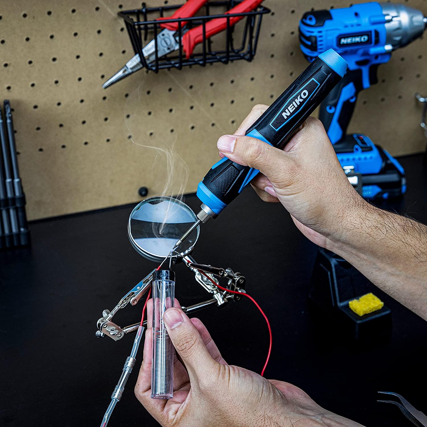 Wireless Soldering Kit, Mini USB Rechargeable Solder Iron Pen, Rapid Heat 356-750°F